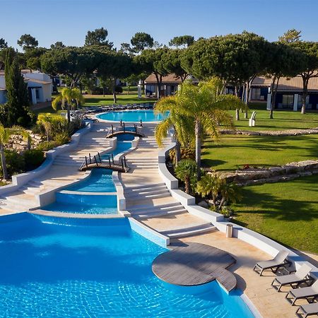 فندق بيستانا فيلا سول غولف آند ريزورت فيلامورا المظهر الخارجي الصورة The resort's swimming pool