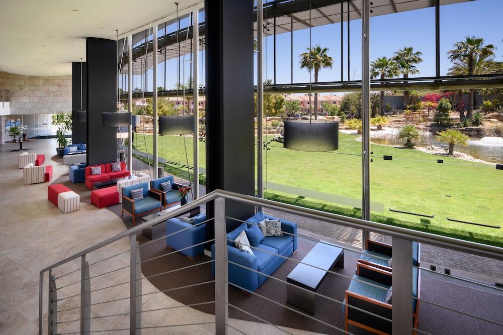 فندق بيستانا فيلا سول غولف آند ريزورت فيلامورا المظهر الخارجي الصورة The lobby of the Westin Mission Hills Resort & Golf Club
