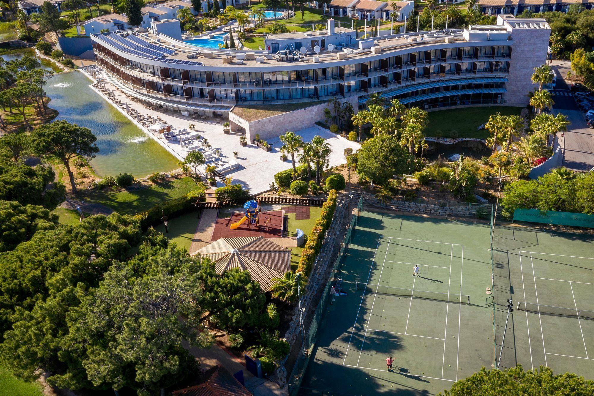 فندق بيستانا فيلا سول غولف آند ريزورت فيلامورا المظهر الخارجي الصورة Aerial view of the resort